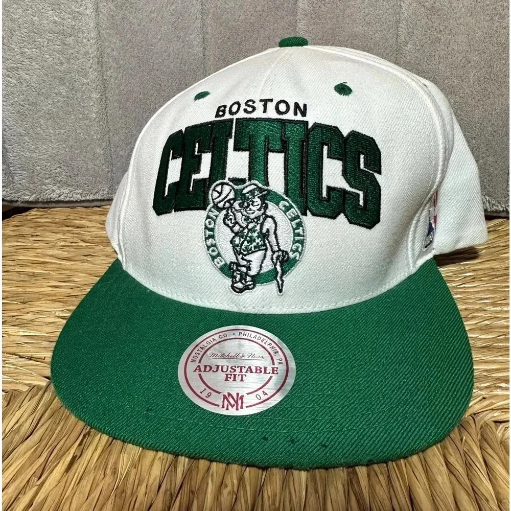 Boston Celtics Mitchell & Ness Hat Hardwood Classics Snapback White Green NBA